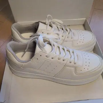 JaVa 화이트 통굽 스니커즈 4L