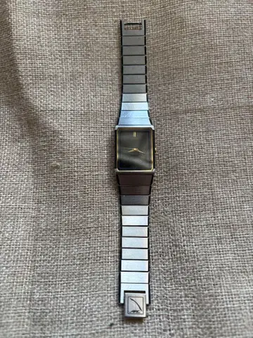 세이코 아크 1985년 1221-5810 쿼츠 손목시계