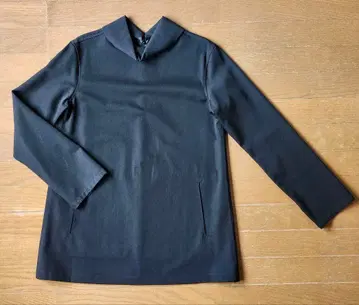 LIML 블랙 긴팔 셔츠 카라 부착