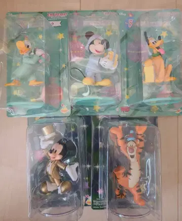 [ 미개봉 새상품 ] 디즈니 크리스마스 오너먼트 2020.2021