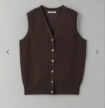 유나이티드 애로우즈 프론트 버튼 V넥 니트 베스트 워셔블