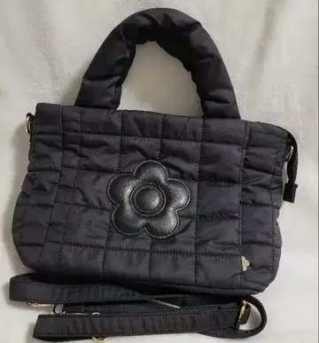 새상품급 마리콴트 인기 핸드백 MARY QUANT