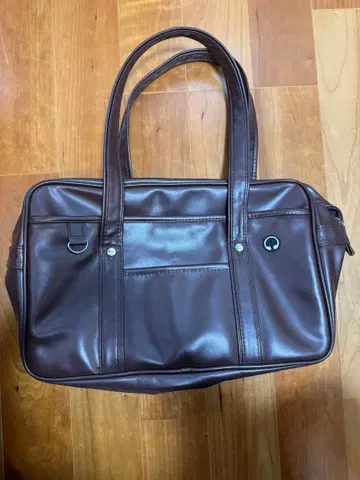 브라운 합성 피혁 토트백