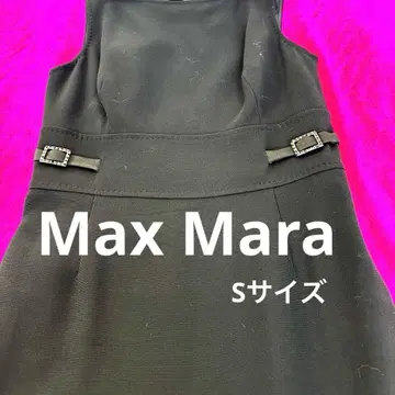 블랙 슬리브리스 무릎 기장 원피스