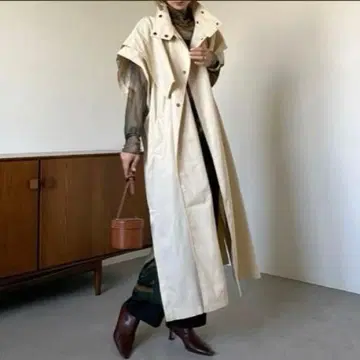 CFT M 사이즈 트렌치코트