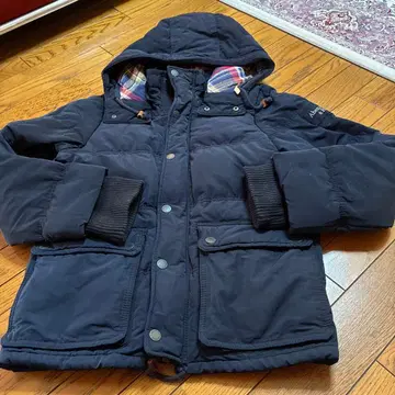 Abercrombie & Fitch 후드 부착 다운 자켓