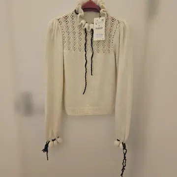 ZARA 아이보리 레이스 편직 상의 M