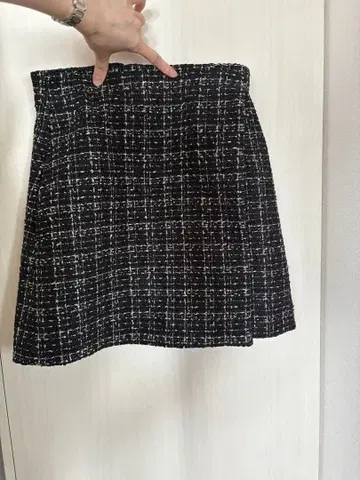 아르페쥬 스토리 라메 골드/블랙 스코트 시착만 한 상품 1