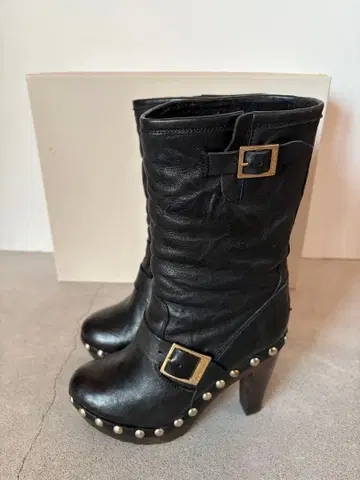 JIMMY CHOO 지미추 스터드 블랙 부츠 하이힐 가죽