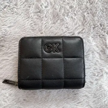calvin klein 퀼팅 접이식 지갑
