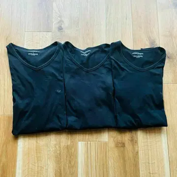 [ USED ] EMPORIO ARMANI 언더웨어 T셔츠 해외 S 3장