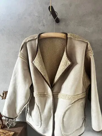 베이지 보아 자켓 플리스 자켓