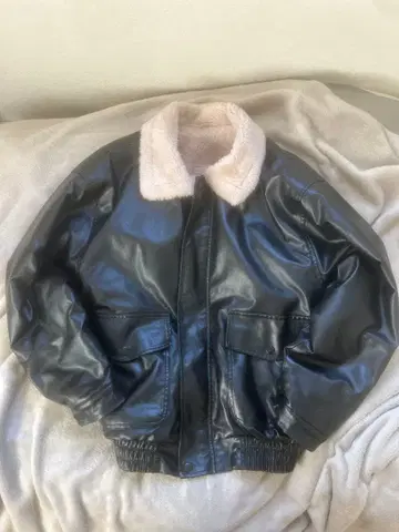 인조 가죽 보아 옷깃 블루종 자켓 블랙 S 사이즈 한국 여자
