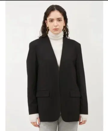 Mila owen 2023 노카라 자켓 블랙 겉옷