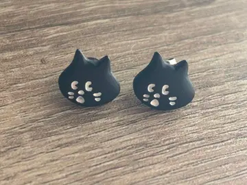 네넷 냐 귀걸이