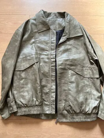 [ 레어 컬러 ] 올리브 그린 가죽 자켓