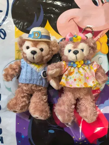 더피 셰리메이 인형 배지 스프링 보야지 2013