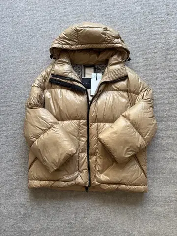 D DOT DUE 디도트두에 다운 자켓