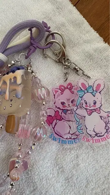 SWIMMER 토끼 고양이 키링