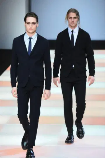 [ ARMANI ] / 아르마니 네이비 네이비 셋업 S 사이즈 새상품급