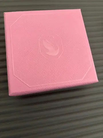 Swarovski 크리스탈 스터드 귀걸이