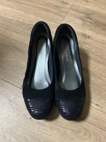 [힐즈아베뉴] 블랙 펌프스