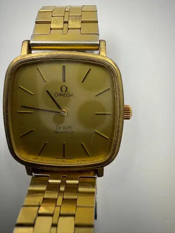 OMEGA 드 빌 쿼츠 골드