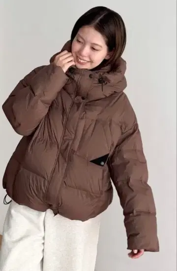 CANAL JEAN 후드티 다운 자켓 브라운