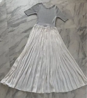 [ 미사용 새상품 ] 바니스뉴욕 2WAY 리브 니트 절개 쉬폰 드레스