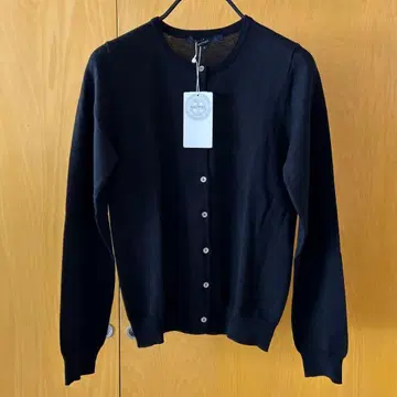 미사용 새상품 MACPHEE 맥피 크루넥 가디건 1 블랙