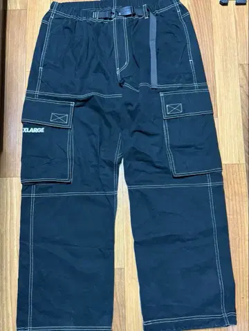 XLARGE 블랙 카고 팬츠 스티치