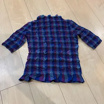 PEPLUM by YOSHIKI HISHINUMA 5부 소매 티셔츠