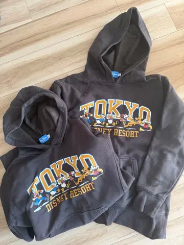 도쿄 디즈니 리조트 후드티 2세트 L과 M