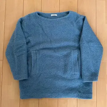 CLANE 블루 긴팔 보아 상의