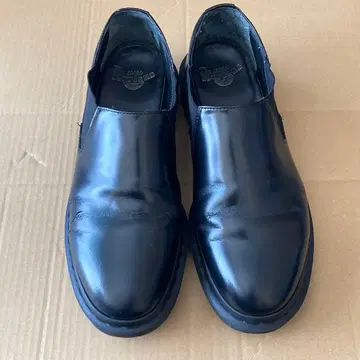 닥터마틴 루이스 UK8 닥터마틴 사이드 고어 루이스