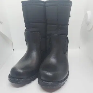 [ 새상품급 ] 키다리 아저씨 복슬복슬 속기모 부츠 23cm