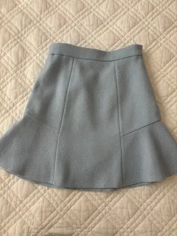 JILLSTUART 질스튜어트 스커트 사이즈 4