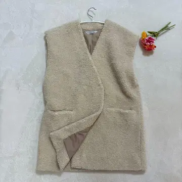 TORRAZZO DONNA 트라쪼돈나 베이지 베스트