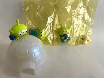 팝마트 리틀 그린맨