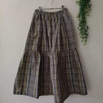 비어즐리 체크 무늬 롱 스커트 그레이 계열