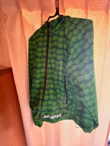 레어 always 나일론 자켓 그린