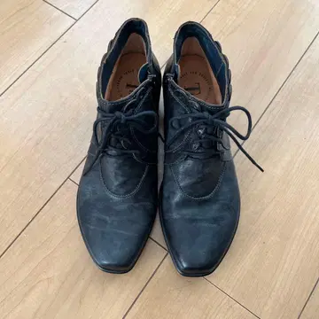 Think! 가죽 부티 37 블랙 건강 신발