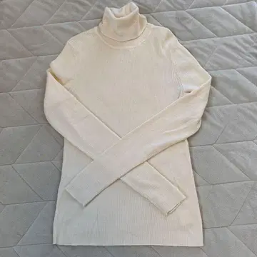 theory 띠어리 터틀 니트