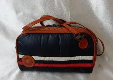 HUNTING WORLD 바 숄더 파우치 백