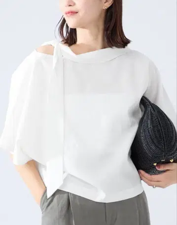 VERMEIL par iena 비대칭 리본 블라우스