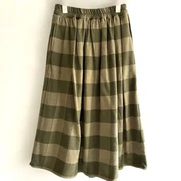 이치 올리브 그린 베이지 체크 가을/겨울 플레어 스커트