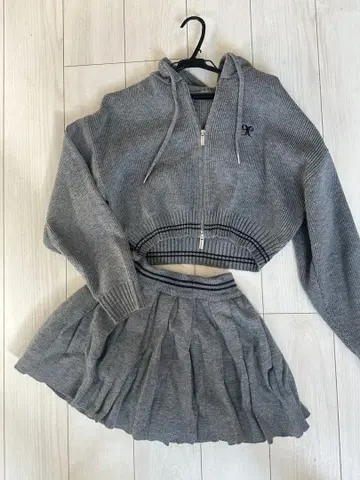 EMODA 그레이 스커트 셋업 F 사이즈