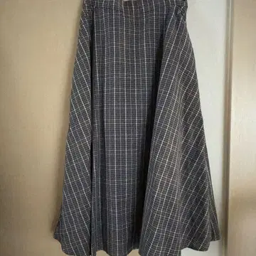 BEAMS 네이비 컬러 체크 A라인 스커트 M 사이즈