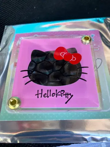 미라클 기프트 퍼레이드 업사이클 아크릴 키링