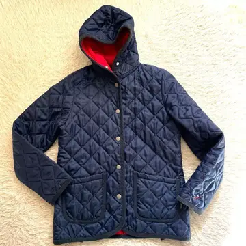 마리끌레르 퀼팅 자켓 상태 좋음